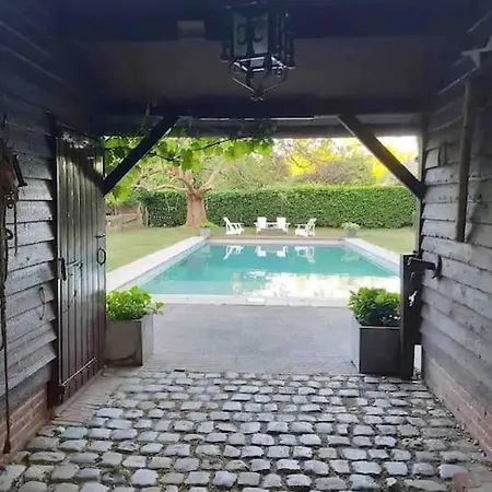 Tuinkamer Met Landelijk Uitzicht En Zwembad. Apartment Berkel-Enschot